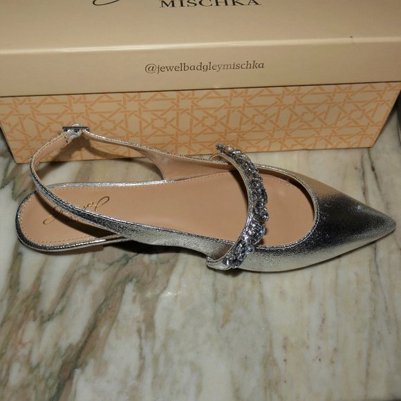 NiB Jewel Badgley Mischka Bambi Pointed Toe Sling Back Flats Silver 7.5 - Picture 8 of 16